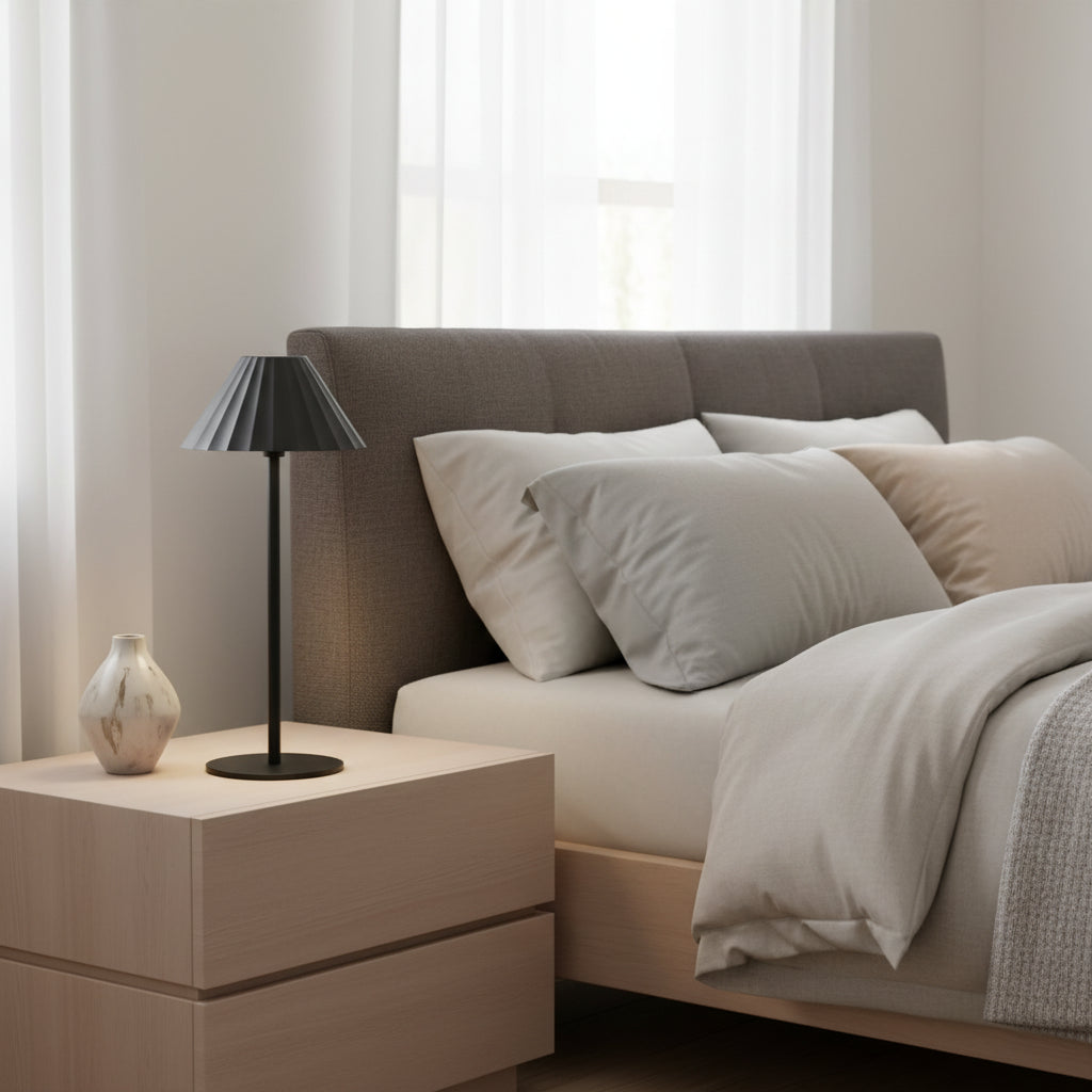 Black Metal Touch Table Lamp